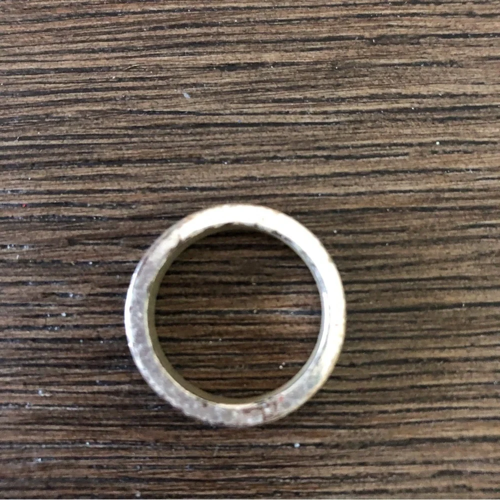 Sliver and black metal ring in size 9